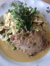 Load image into Gallery viewer, Boneless Chicken Thighs