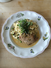 Load image into Gallery viewer, Boneless Chicken Thighs