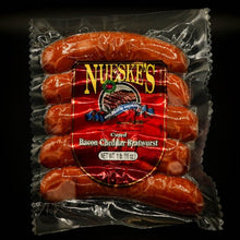 Load image into Gallery viewer, Nueske&#39;s Bacon Cheddar Bratwurst
